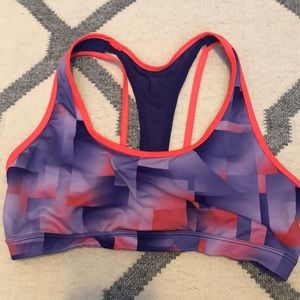 Sports bra